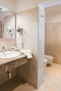 Bathroom Hotel Agli Alboretti
